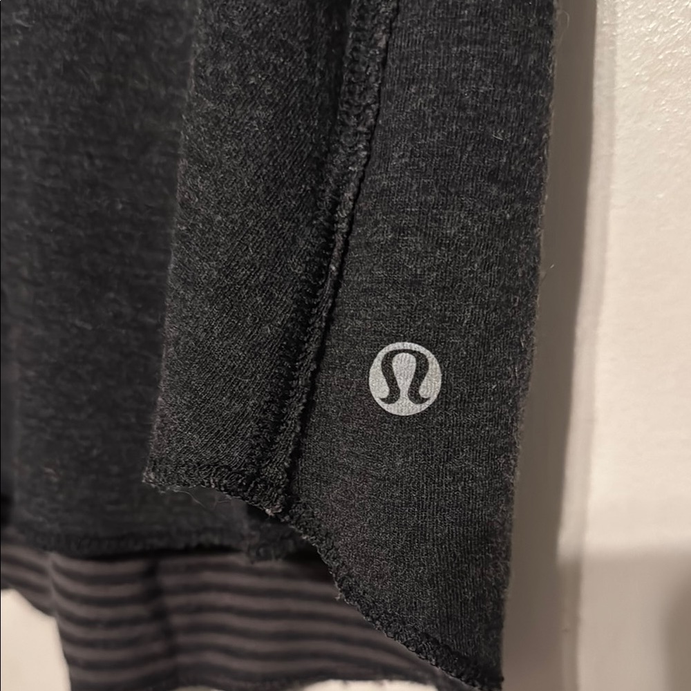 Double-Sided Striped And Solid Charcoal Long Slee… - image 5